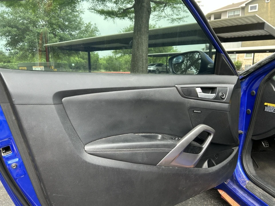 2013 Hyundai Veloster - Image 13 of 19