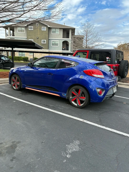 2013 Hyundai Veloster - Image 12 of 19