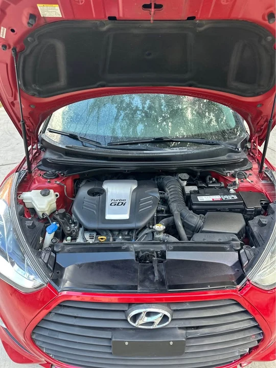 2013 Hyundai Veloster - Image 14 of 15