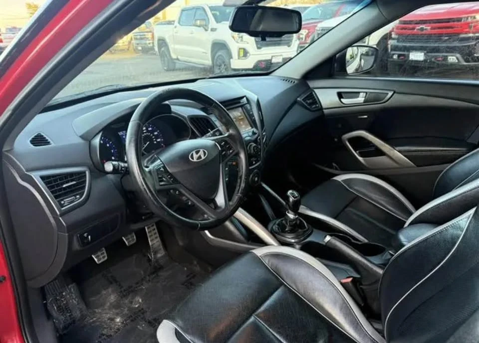 2013 Hyundai Veloster - Image 5 of 9