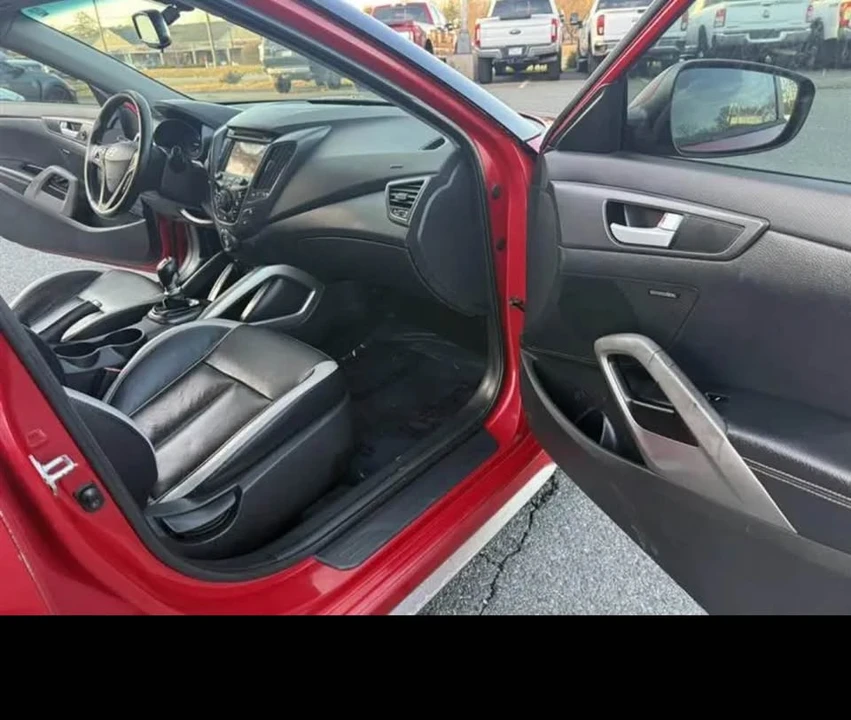 2013 Hyundai Veloster - Image 7 of 9