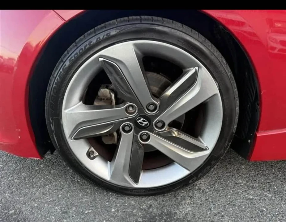 2013 Hyundai Veloster - Image 4 of 9