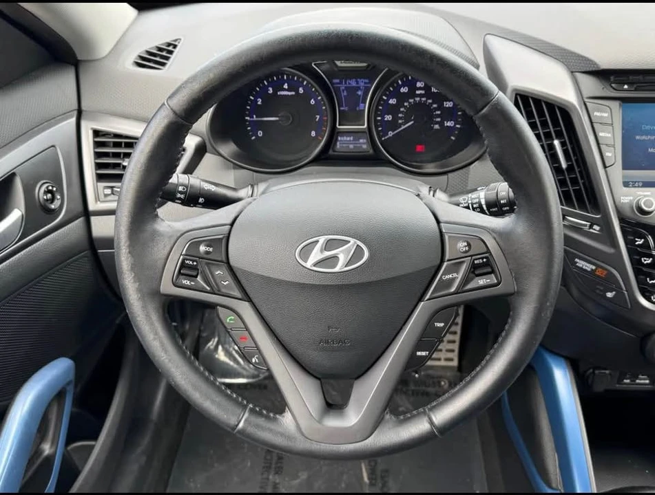 2013 Hyundai Veloster - Image 11 of 12