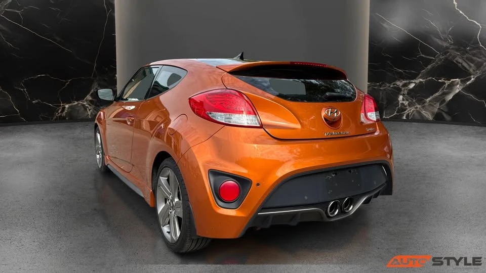 2013 Hyundai Veloster - Image 6 of 16