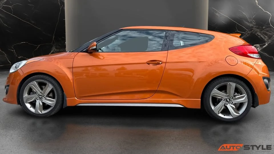 2013 Hyundai Veloster - Image 7 of 16