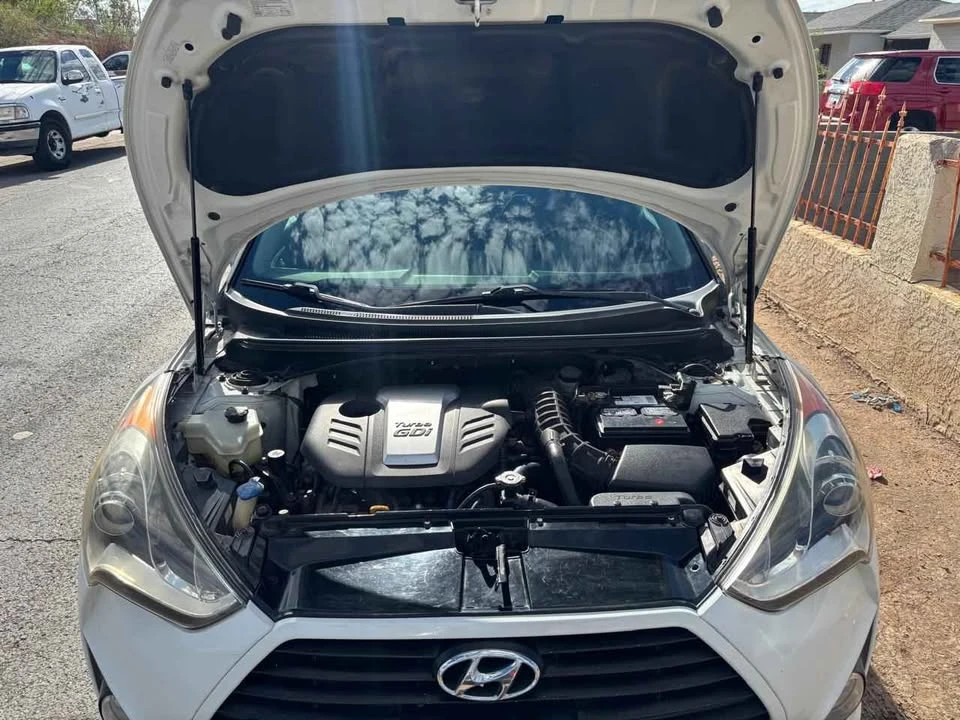 2013 Hyundai Veloster - Image 10 of 10