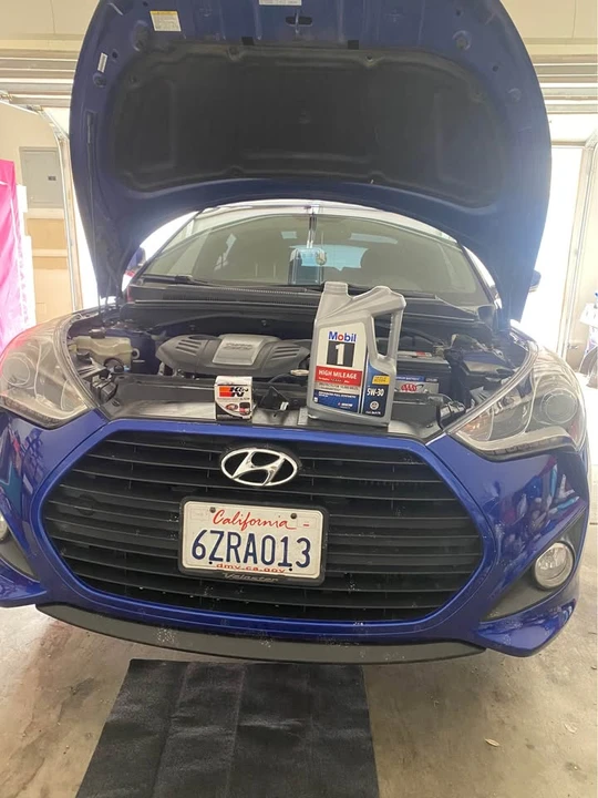 2013 Hyundai Veloster - Image 4 of 5