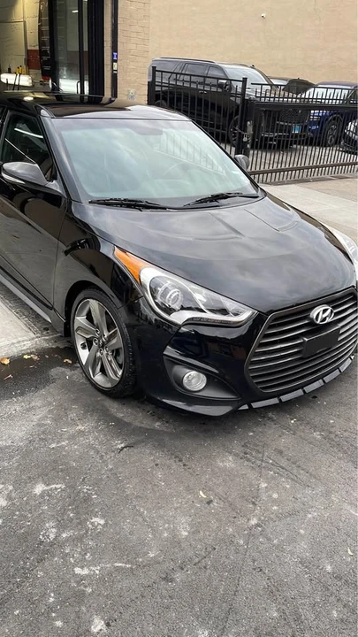 2013 Hyundai Veloster - Image 13 of 17