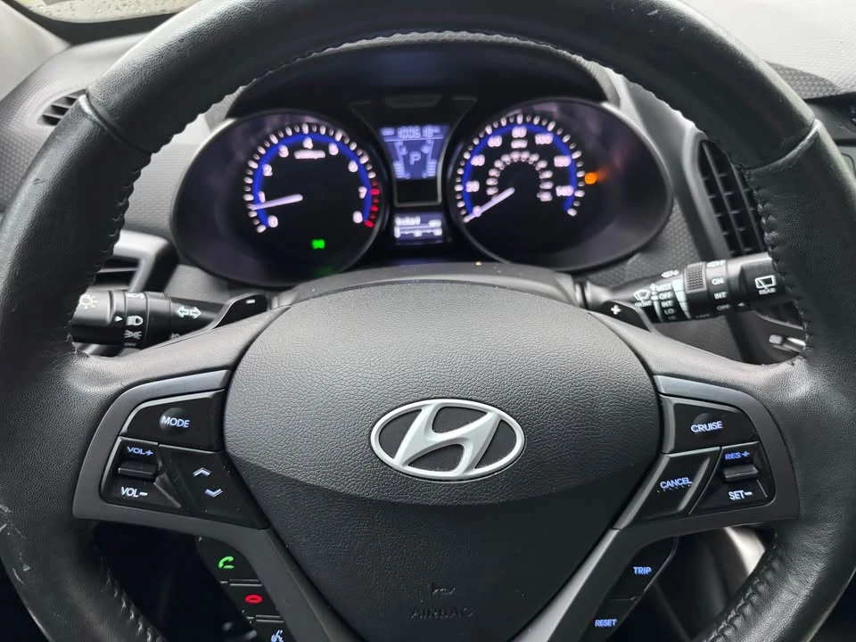 2013 Hyundai Veloster - Image 16 of 16