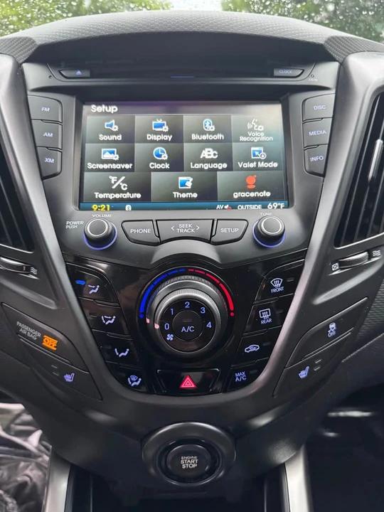 2013 Hyundai Veloster - Image 13 of 16