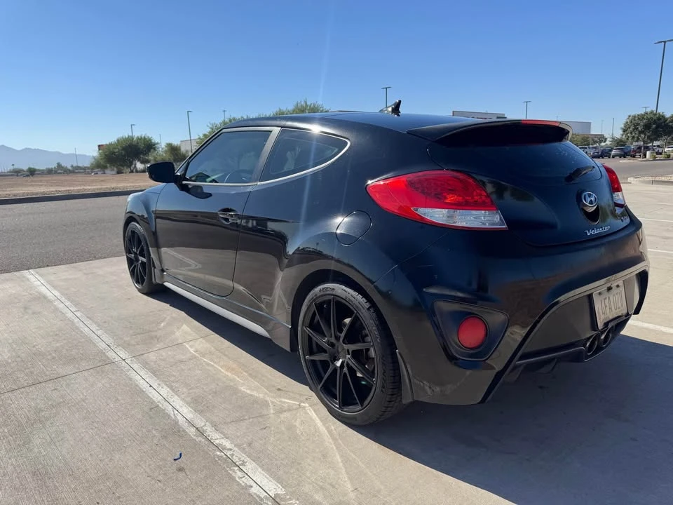 2013 Hyundai Veloster - Image 6 of 16