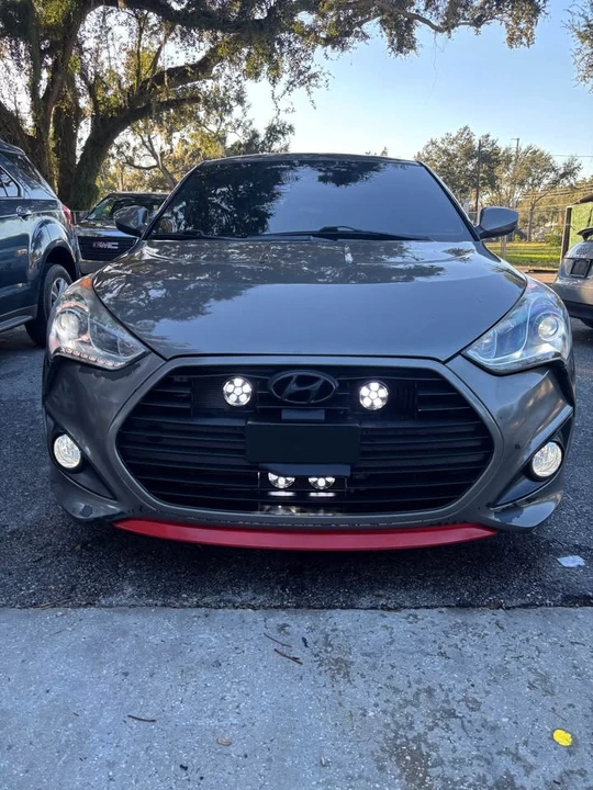 2013 Hyundai Veloster - Image 3 of 10