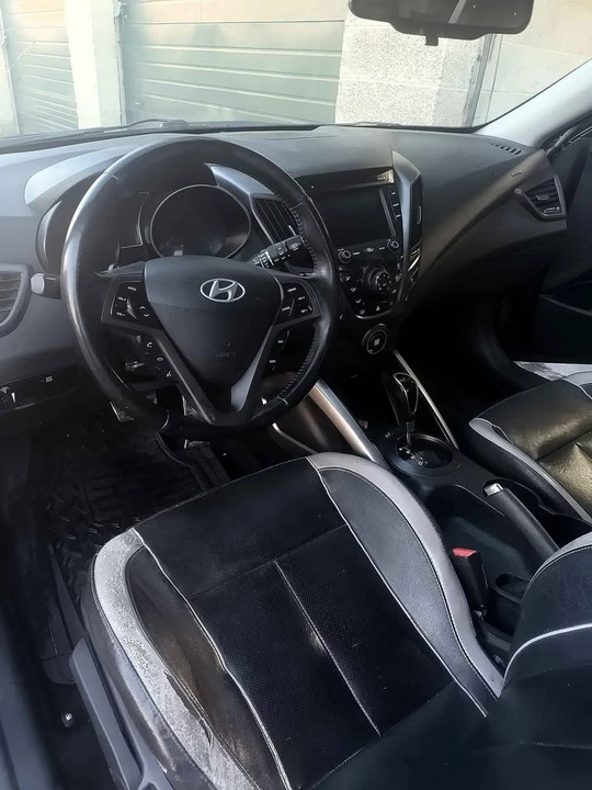 2013 Hyundai Veloster - Image 6 of 11