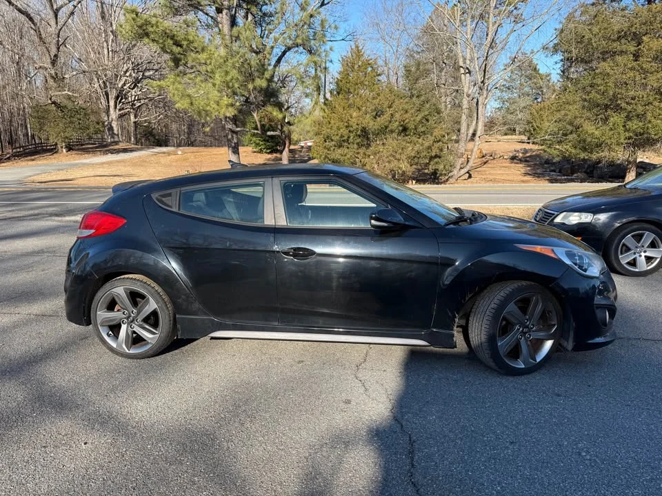2013 Hyundai Veloster - Image 7 of 15