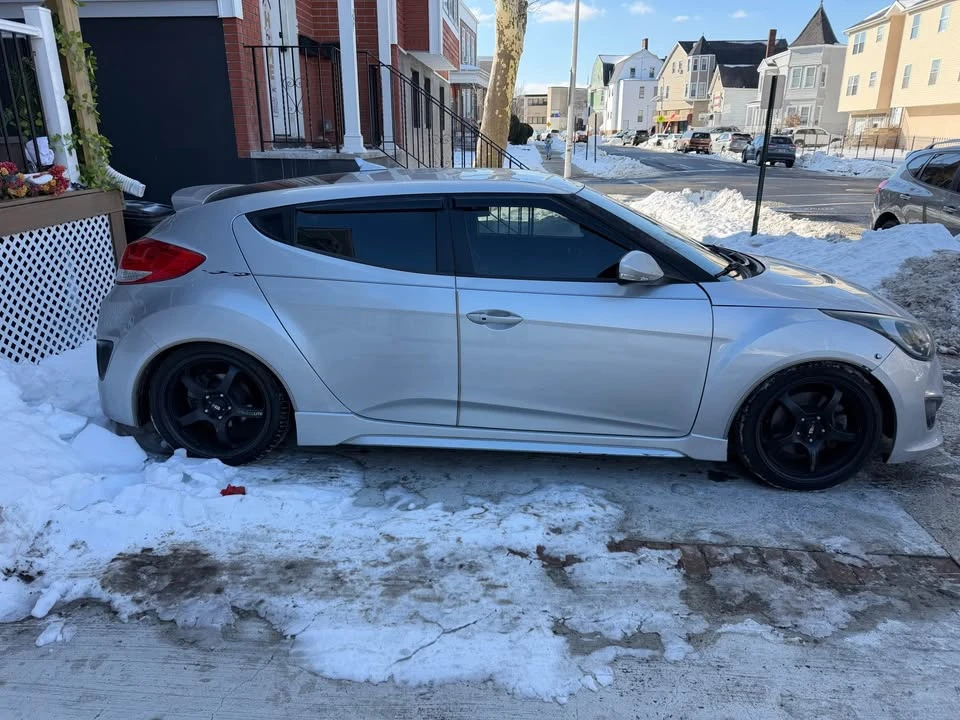 2013 Hyundai Veloster - Image 6 of 12