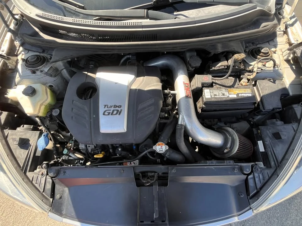2013 Hyundai Veloster - Image 7 of 10
