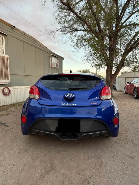 2013 Hyundai Veloster - Image 4 of 8