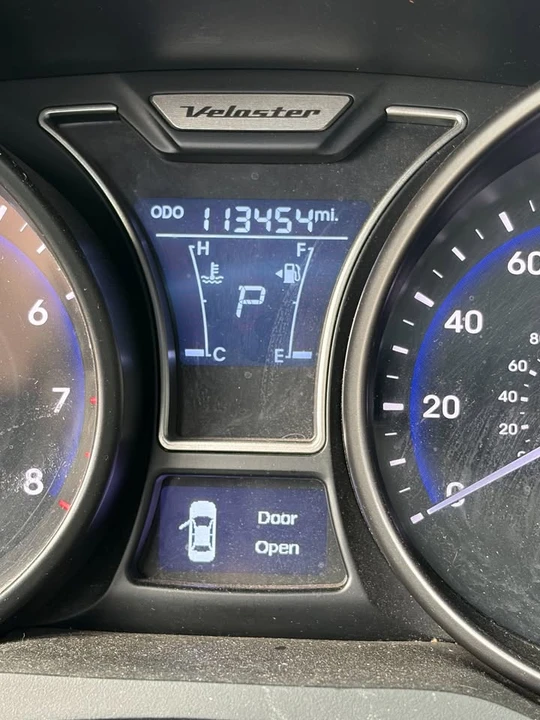 2013 Hyundai Veloster - Image 19 of 20