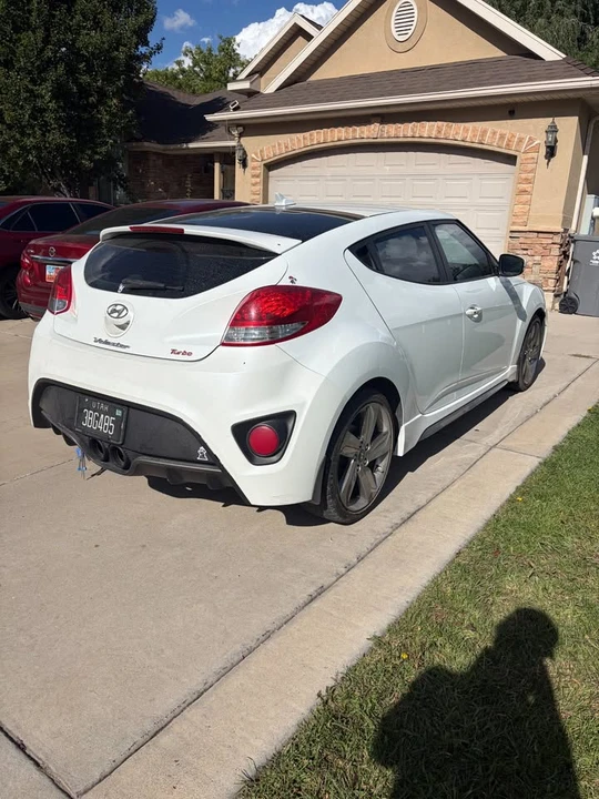 2013 Hyundai Veloster - Image 4 of 20