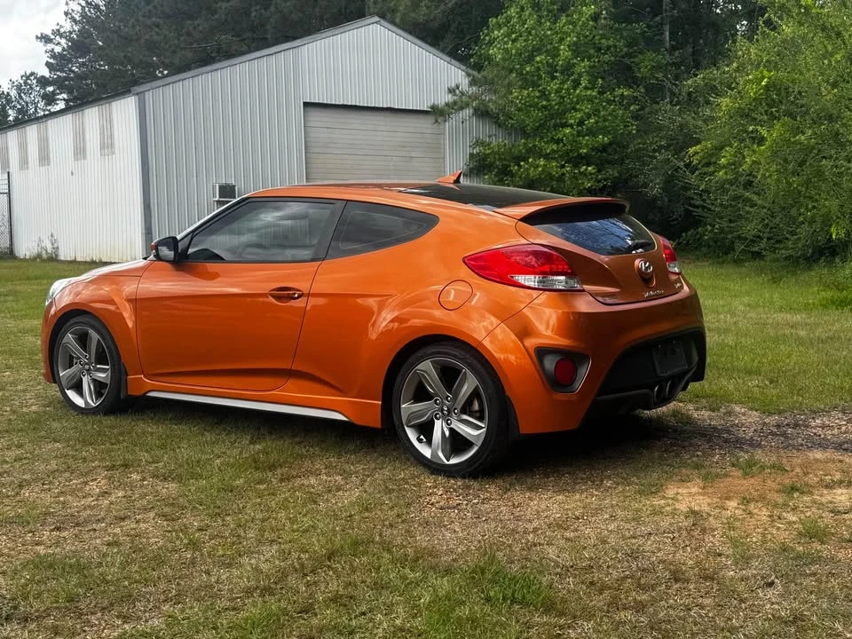 2013 Hyundai Veloster - Image 11 of 18