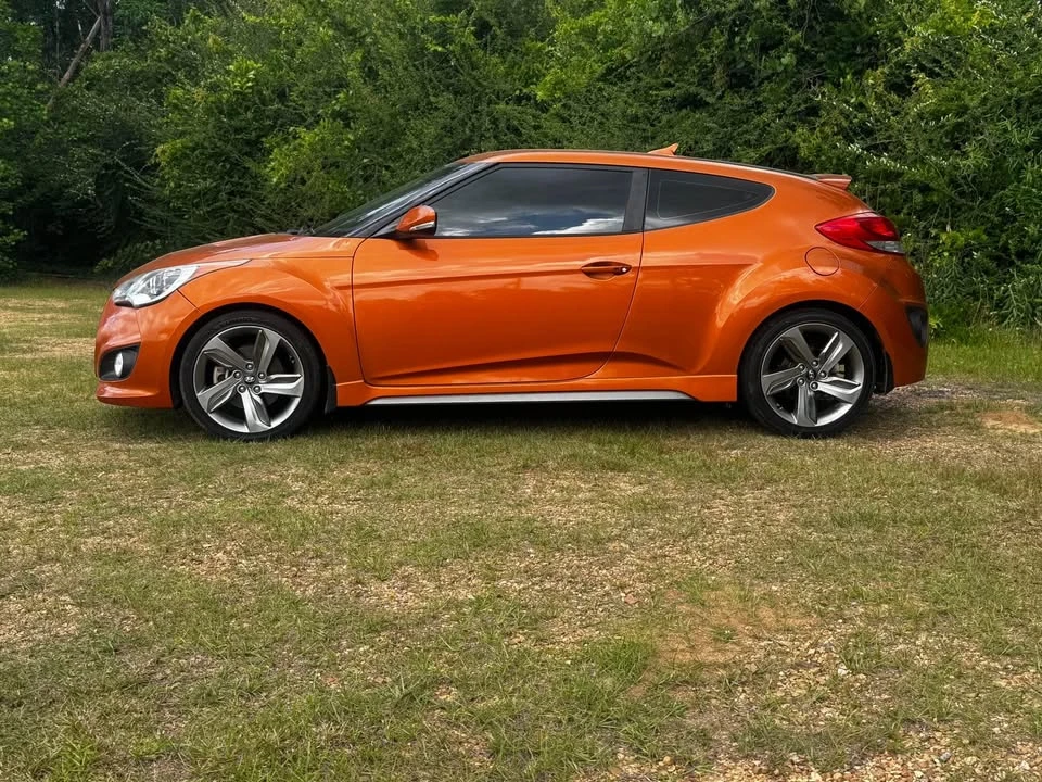 2013 Hyundai Veloster - Image 15 of 18