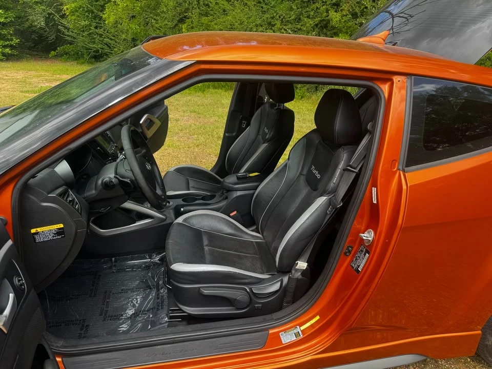 2013 Hyundai Veloster - Image 6 of 18