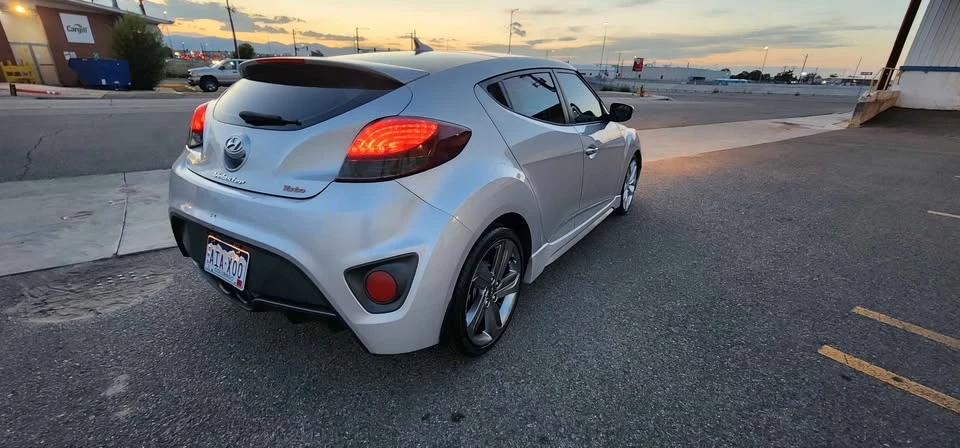 2013 Hyundai Veloster - Image 5 of 20
