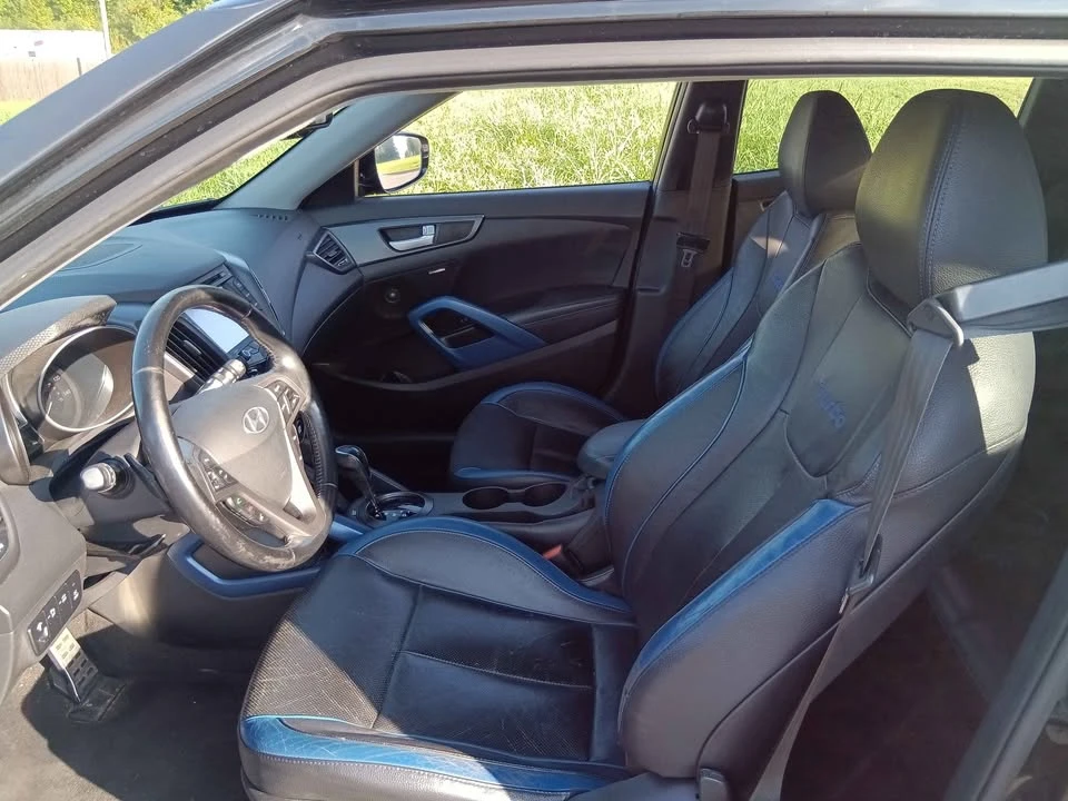 2013 Hyundai Veloster - Image 16 of 20