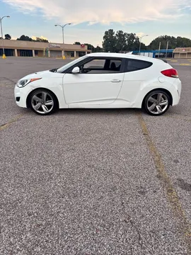 2013 Hyundai Veloster Turbo Coupe 3D