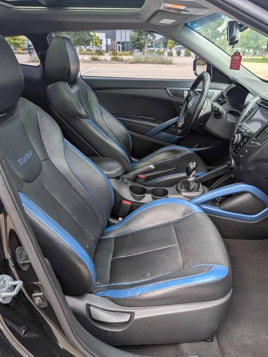 2013 Hyundai Veloster - Image 5 of 8