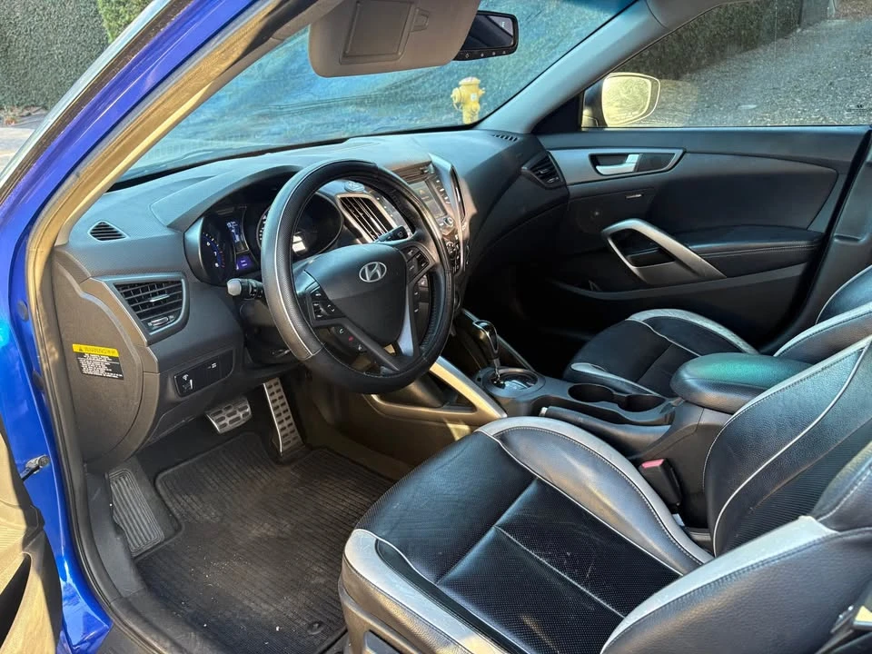 2013 Hyundai Veloster - Image 5 of 12