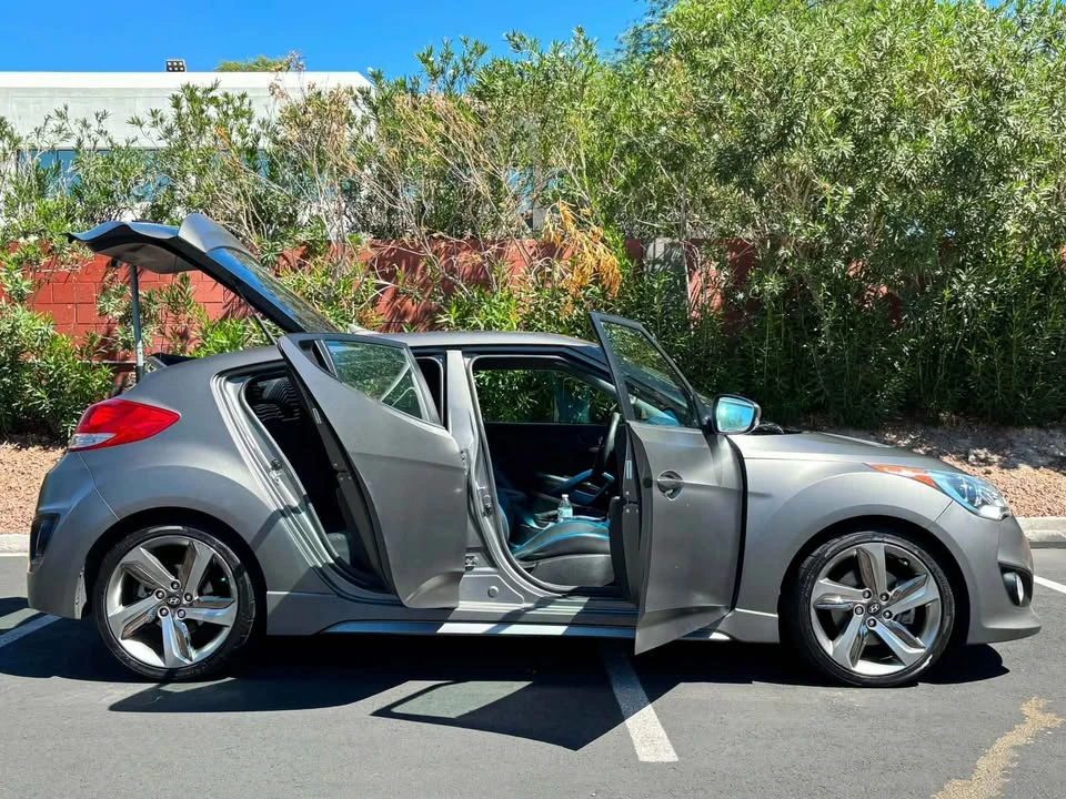 2013 Hyundai Veloster - Image 6 of 20