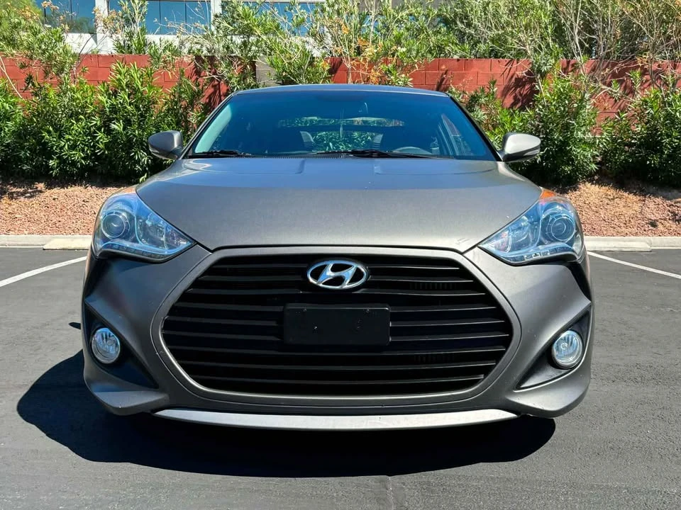 2013 Hyundai Veloster - Image 2 of 20
