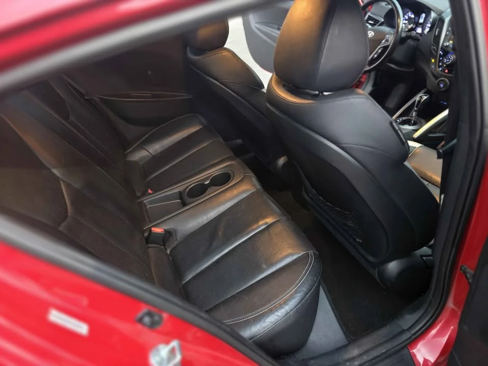 2013 Hyundai Veloster - Image 10 of 10
