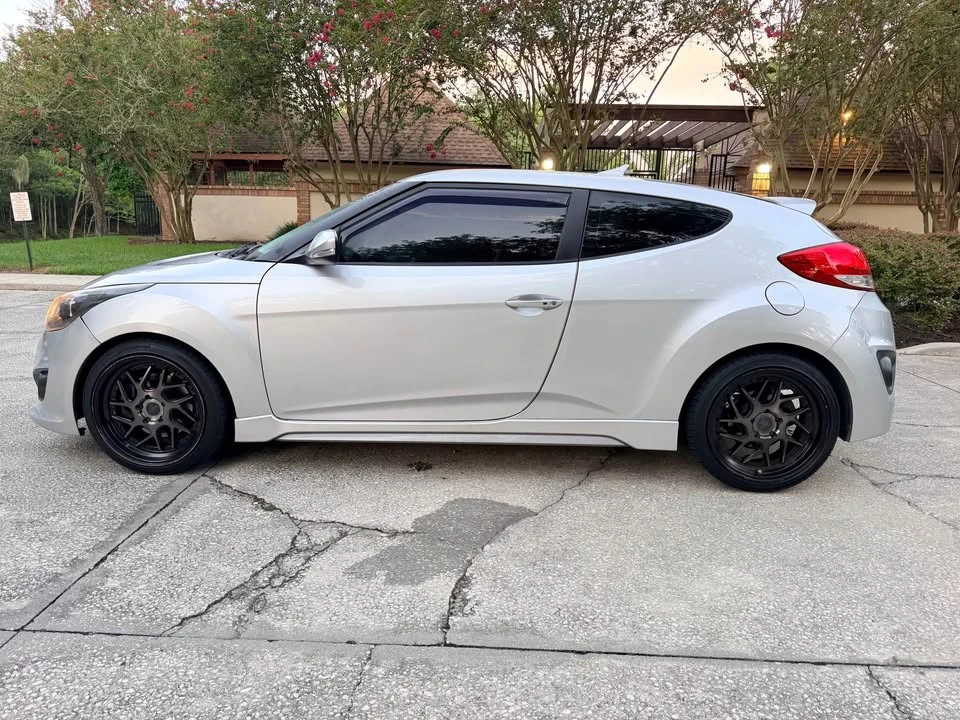2013 Hyundai Veloster - Image 7 of 20