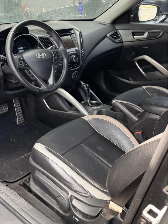 2013 Hyundai Veloster - Image 5 of 5