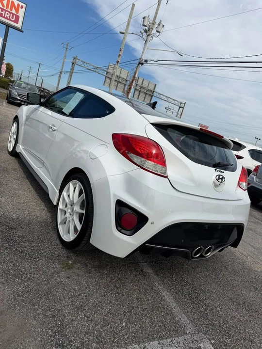 2013 Hyundai Veloster - Image 7 of 14