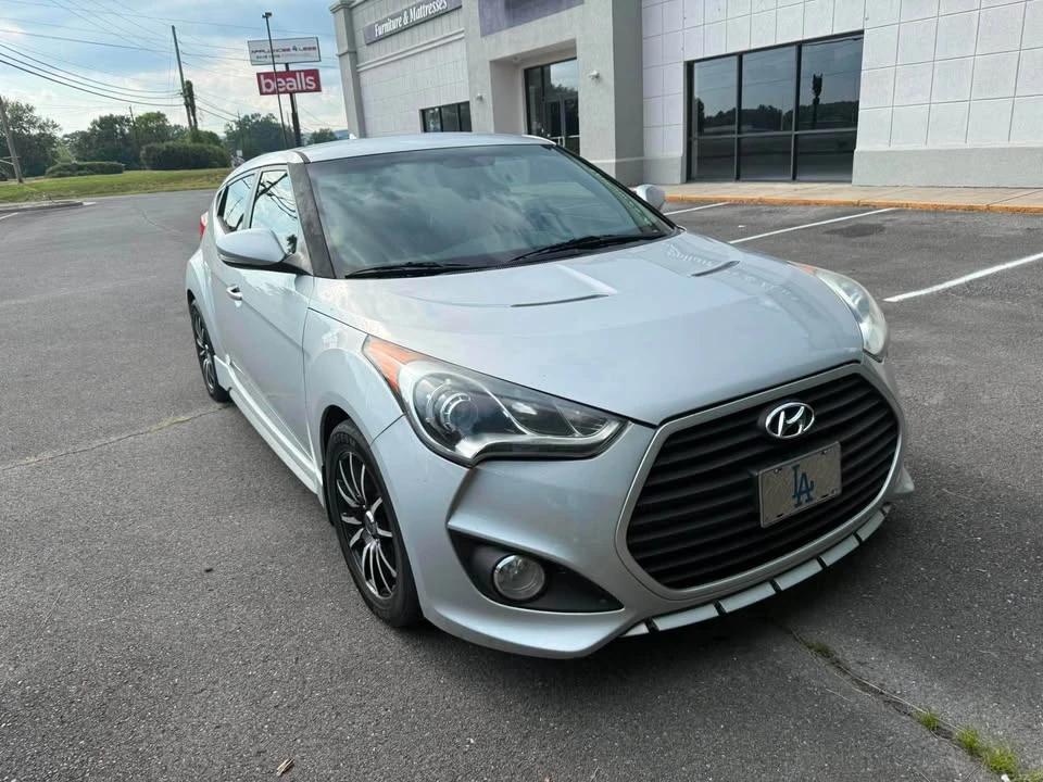 2013 Hyundai Veloster - Image 8 of 14