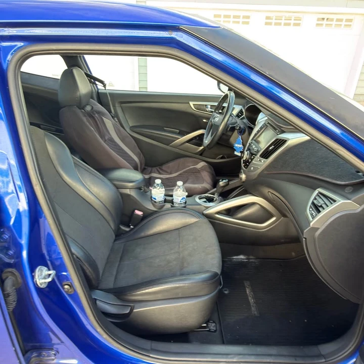 2013 Hyundai Veloster - Image 11 of 16