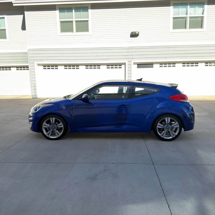 2013 Hyundai Veloster - Image 3 of 16