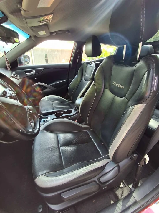 2013 Hyundai Veloster - Image 7 of 12
