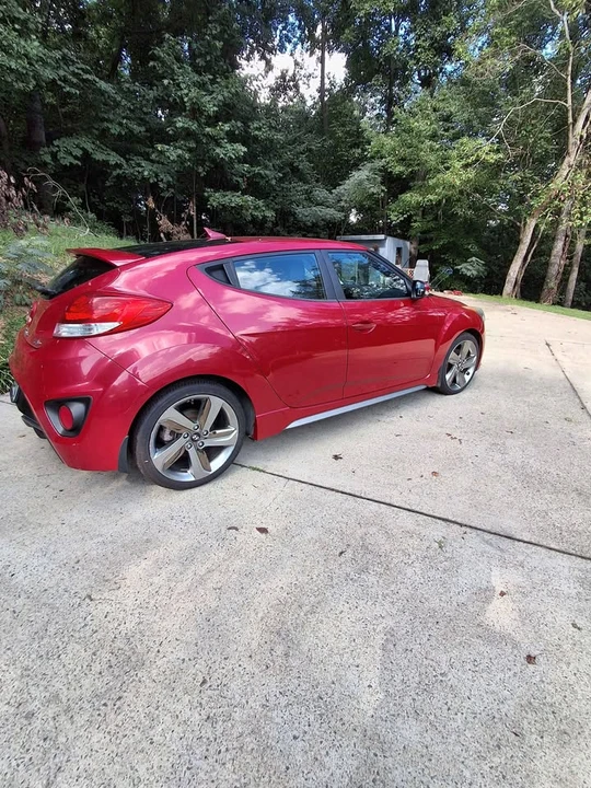 2013 Hyundai Veloster - Image 9 of 12