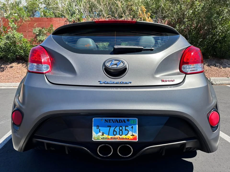 2013 Hyundai Veloster - Image 4 of 17