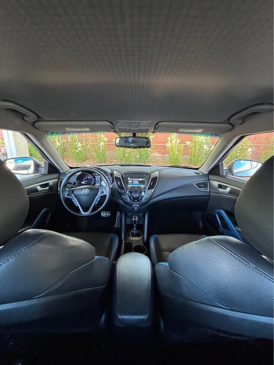 2013 Hyundai Veloster - Image 17 of 17