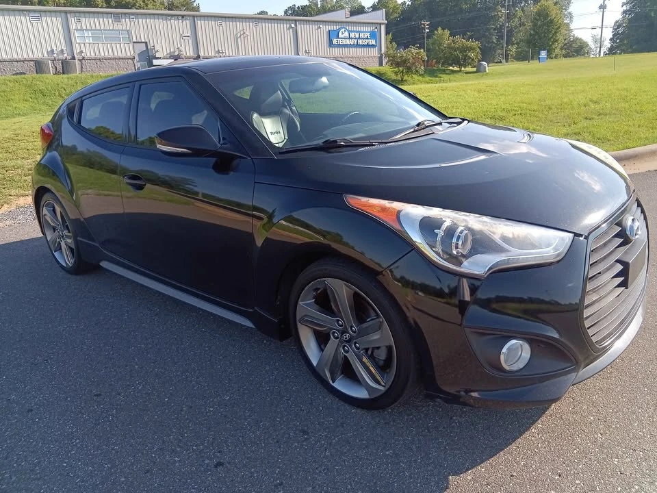 2013 Hyundai Veloster - Image 3 of 18