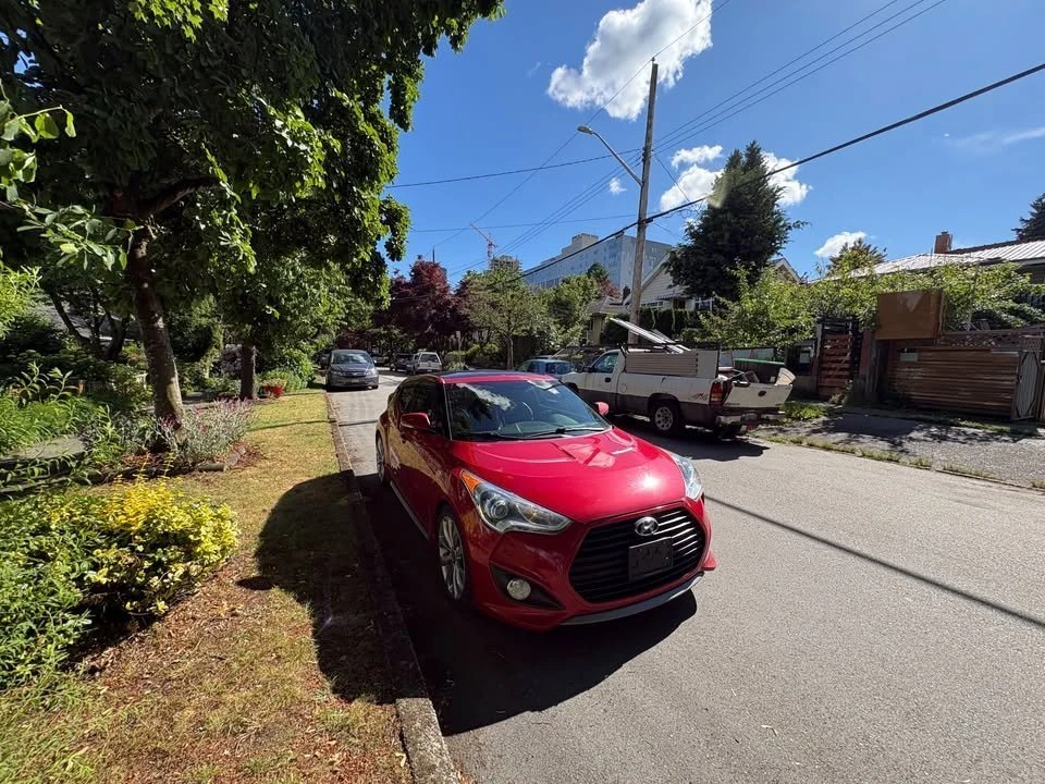 2013 Hyundai Veloster - Image 3 of 18