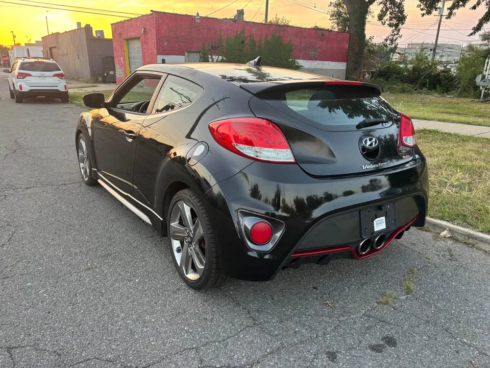 2013 Hyundai Veloster - Image 6 of 10