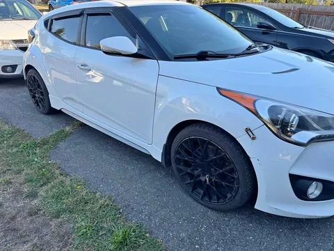 2013 Hyundai Veloster Turbo