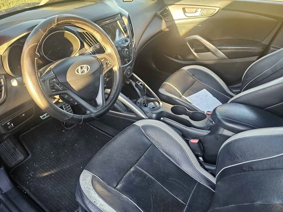2013 Hyundai Veloster - Image 4 of 5
