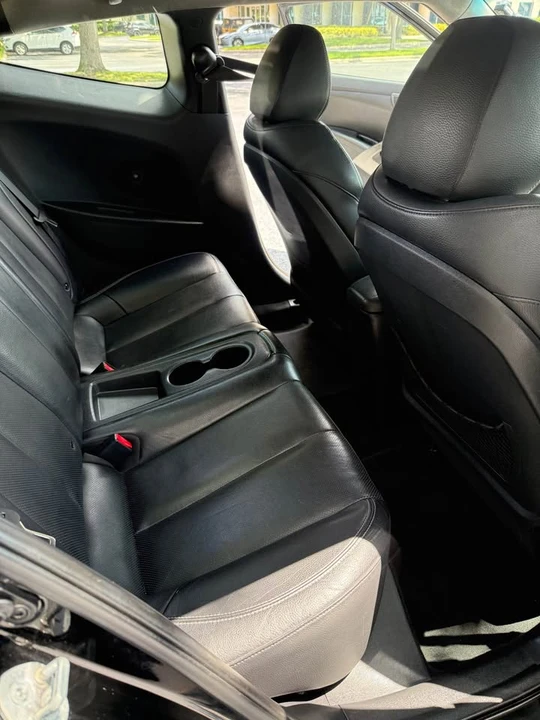 2013 Hyundai Veloster - Image 9 of 11